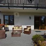 דירה Cozy In With Terrace Garden Bbq