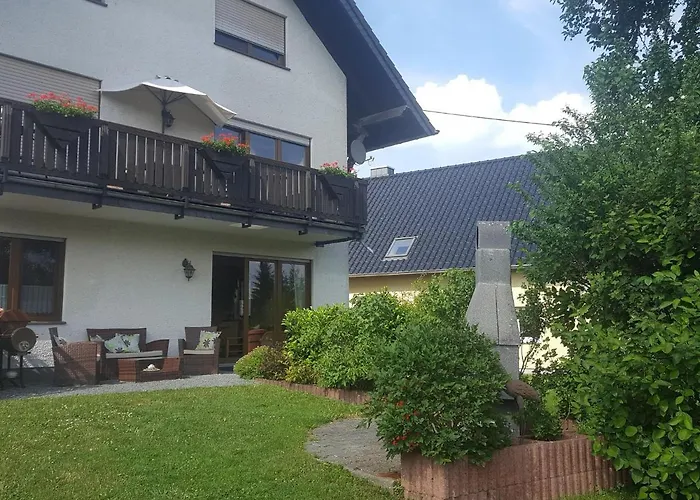 Cozy In With Terrace Garden Bbq Apartment